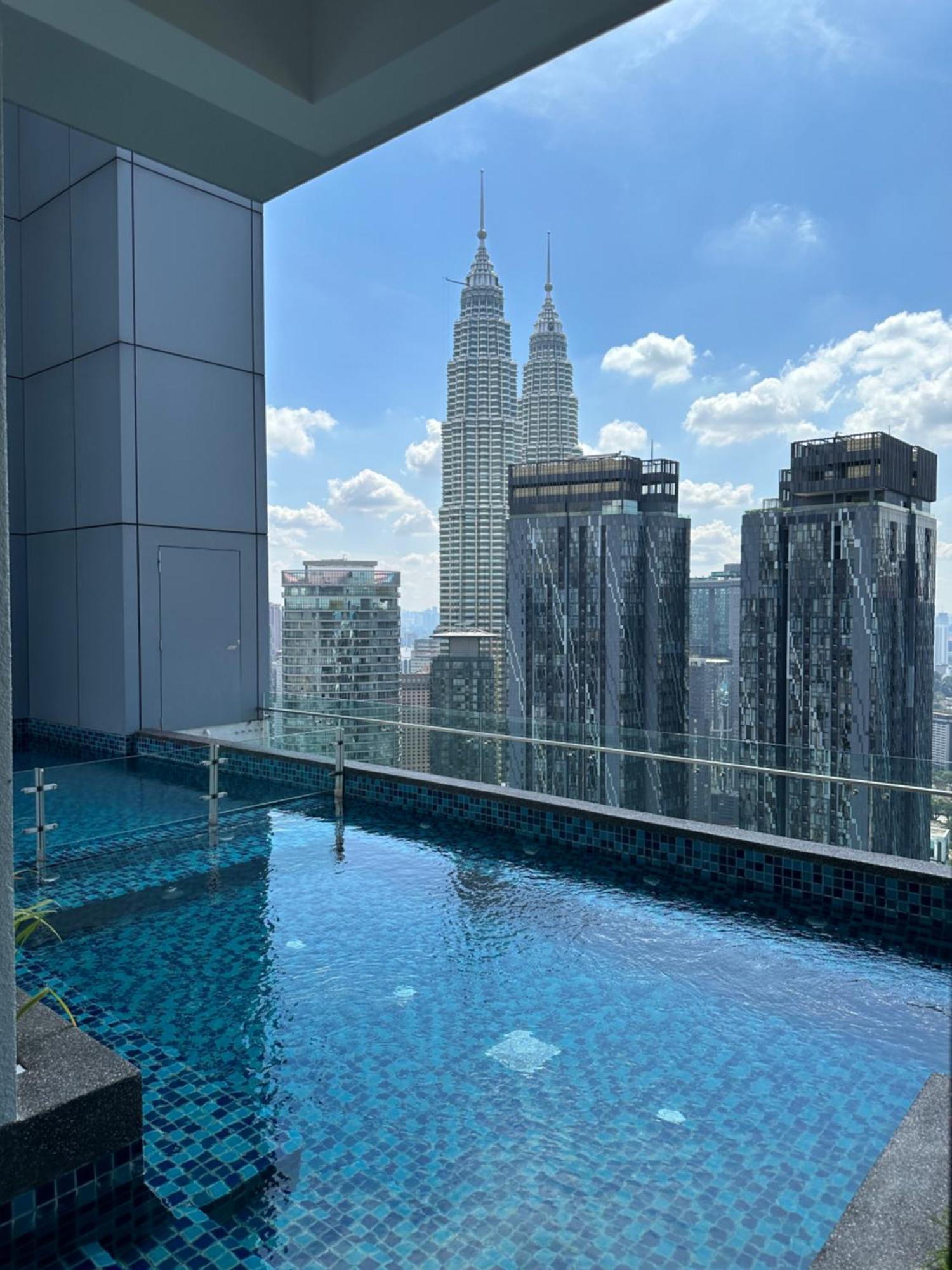 Royce Residences By Romeo Bnb Kuala Lumpur Extérieur photo