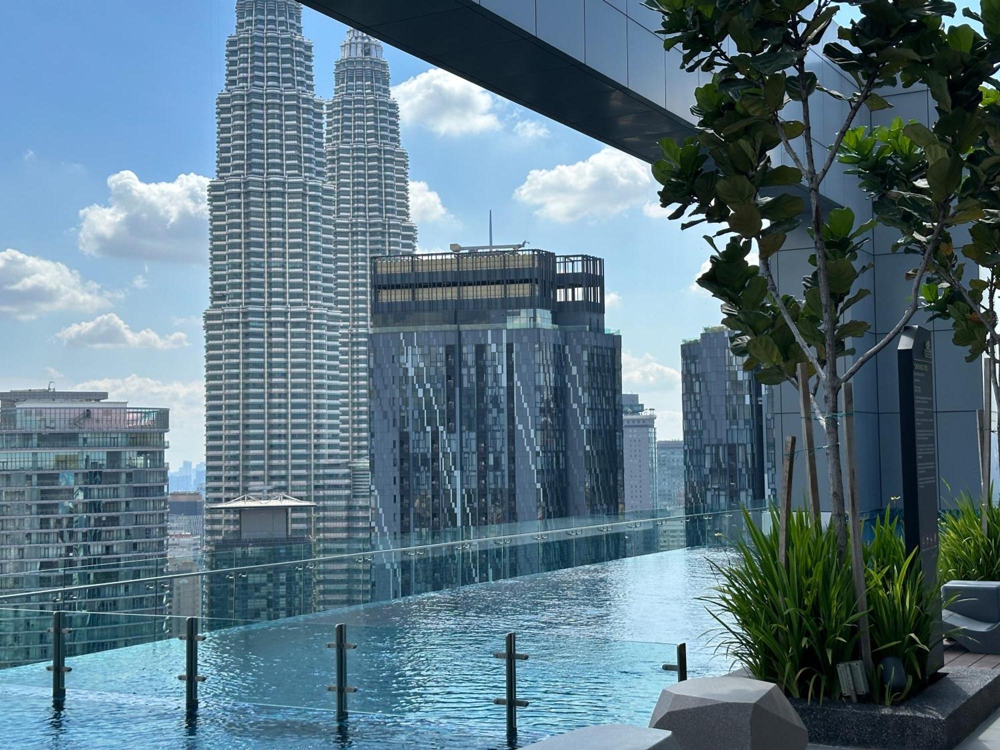 Royce Residences By Romeo Bnb Kuala Lumpur Extérieur photo